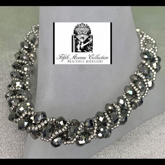 FIFTH Avenue Collection dark gray silver twisted beaded bracelet - Picture 1 of 7